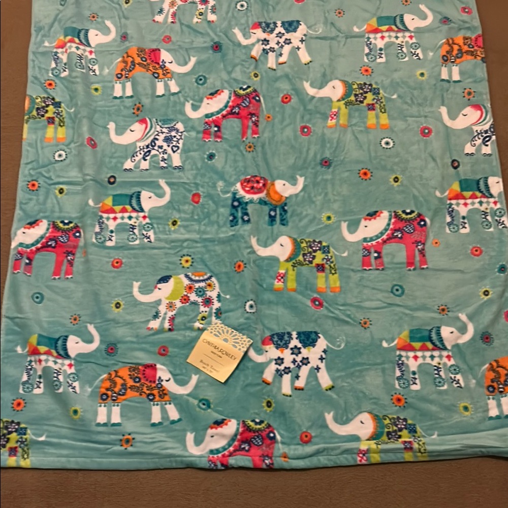 NWT Cynthia Rowley Multi Color Elephant 40”x70” 100% cotton Beach Towel